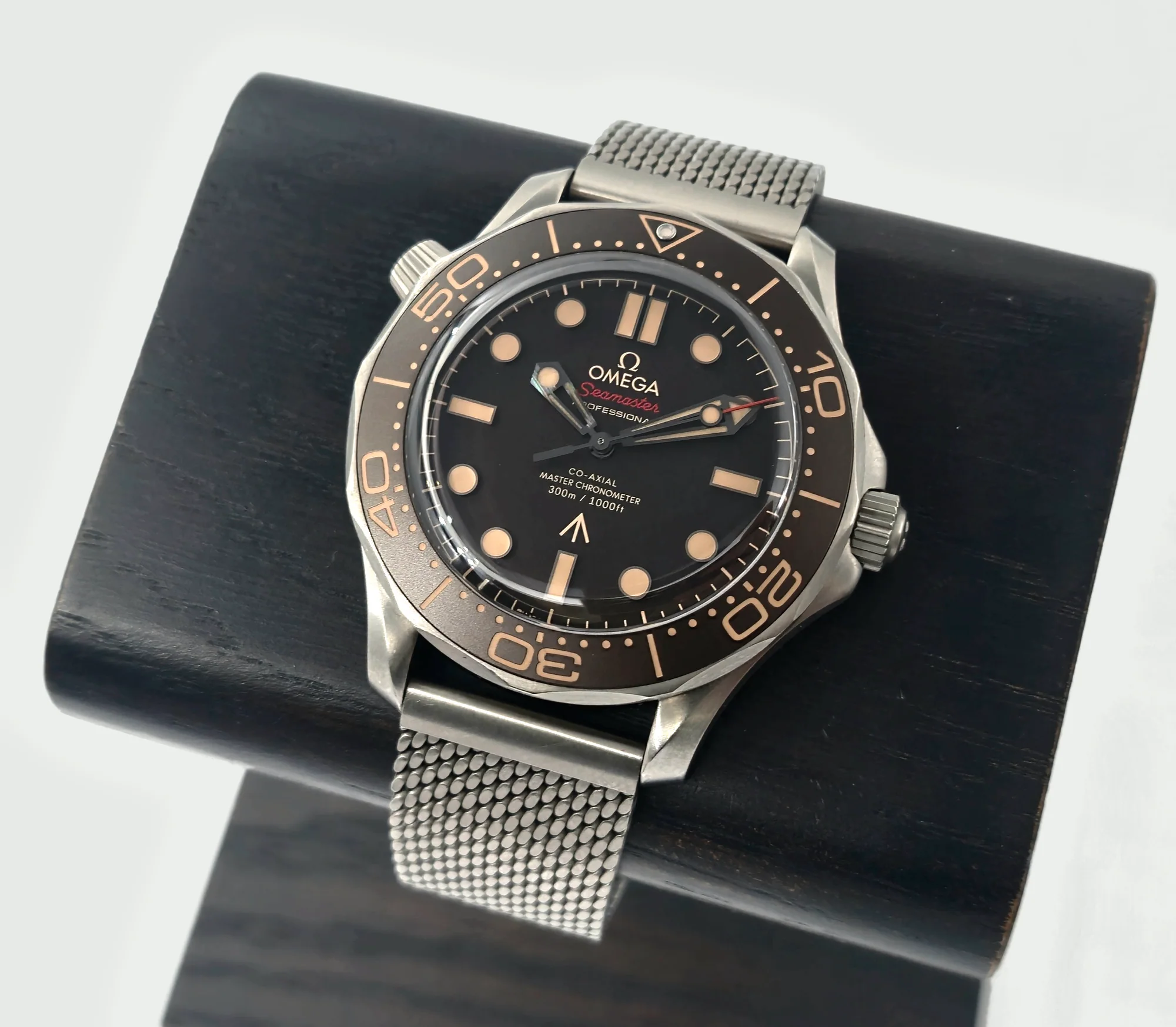 Omega Seamaster Diver 300m "NTTD" 42mm (09/2020)