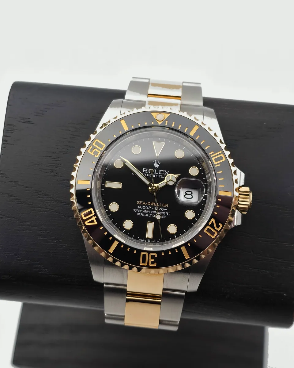 Rolex Sea-Dweller 43mm Steel/Gold (06/2019)