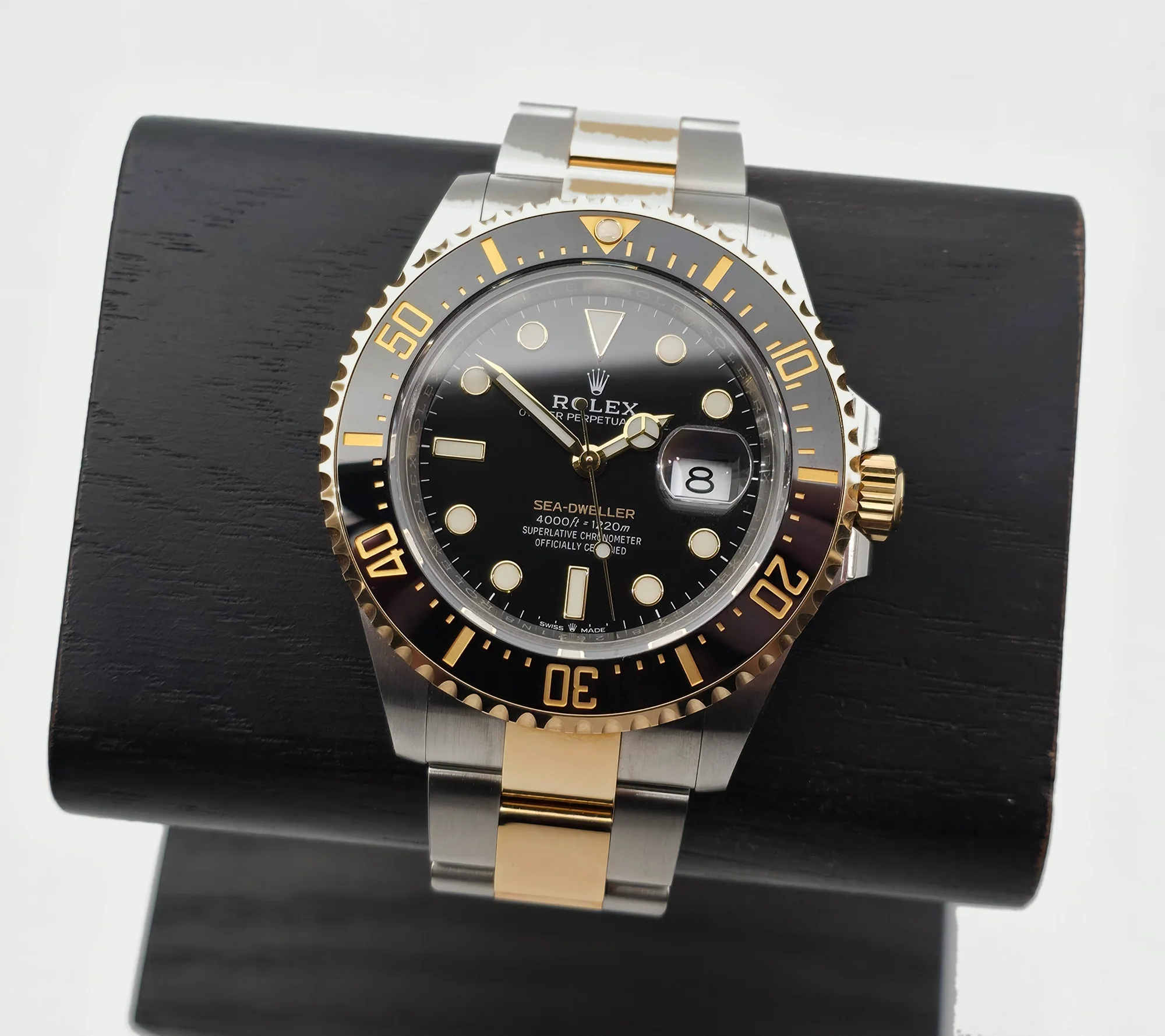 Rolex Sea-Dweller 43mm Steel/Gold (06/2019)